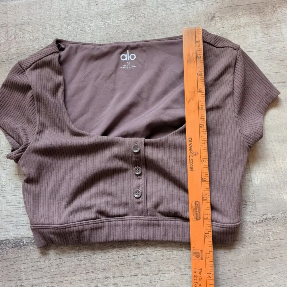 ALO Yoga great shipping